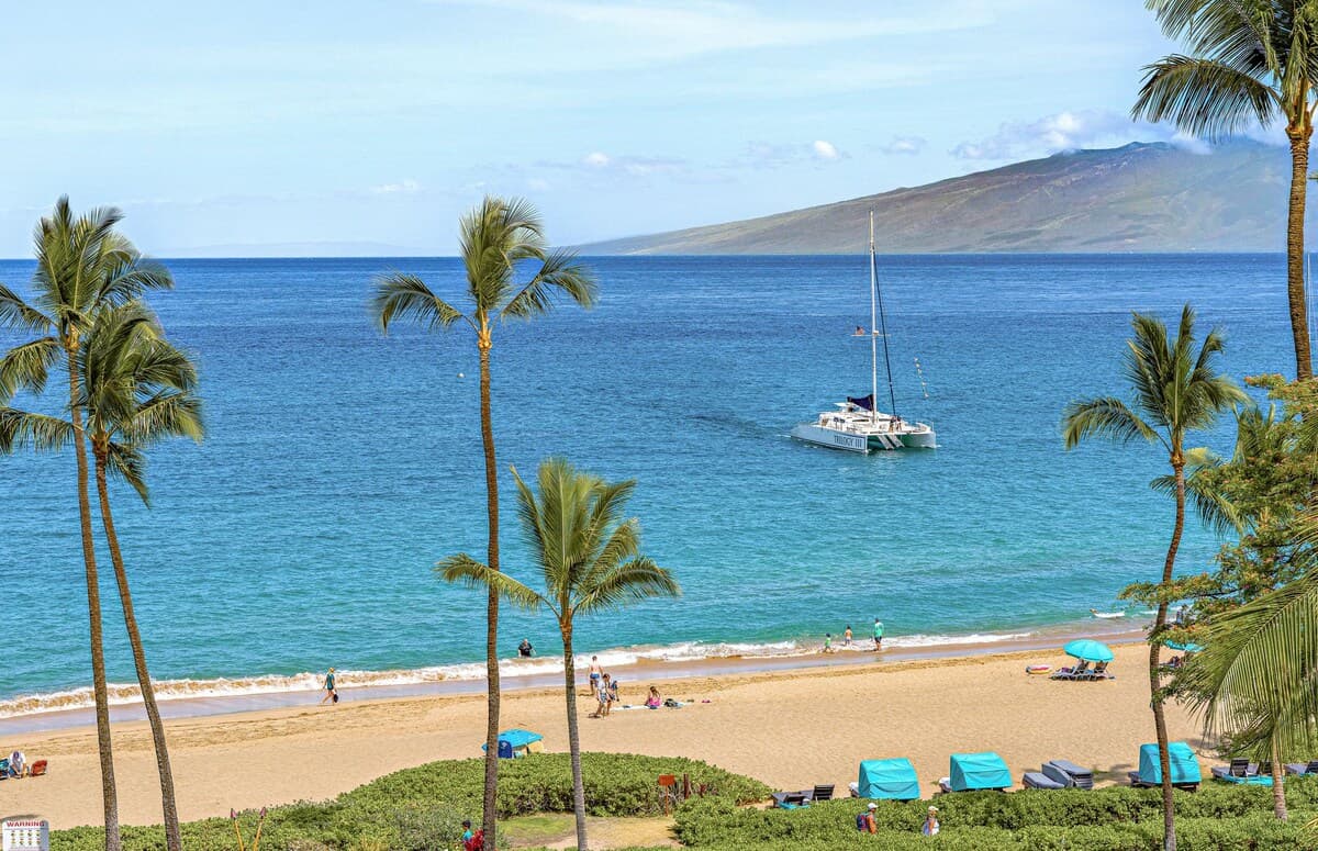 Condo in Lahaina · ★4.67 · Studio · 2 beds · 1 bath - Photo 2