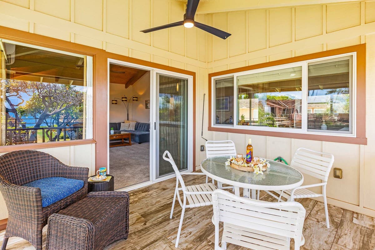 Townhouse in Lahaina · ★5.0 · 2 bedrooms · 3 beds · 2.5 baths - Photo 5