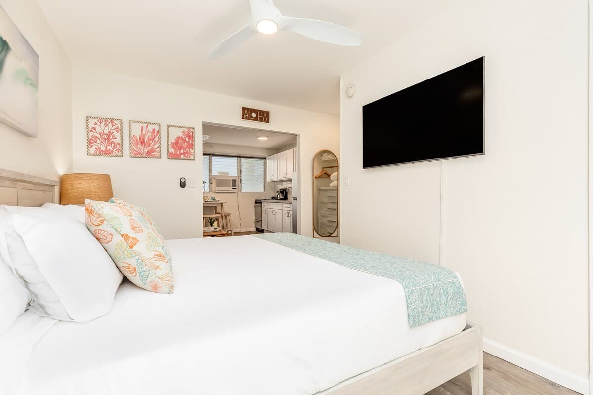 Remodeled Condo by the Beach at the Cabana Waikiki - Photo 5