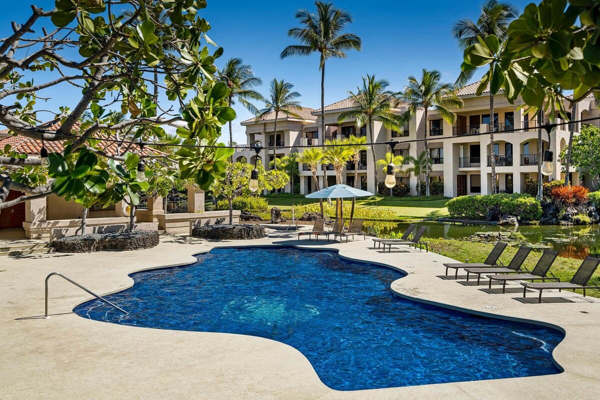Condo in Waikoloa Village · ★4.38 · 2 bedrooms · 4 beds · 2 baths - Photo 3