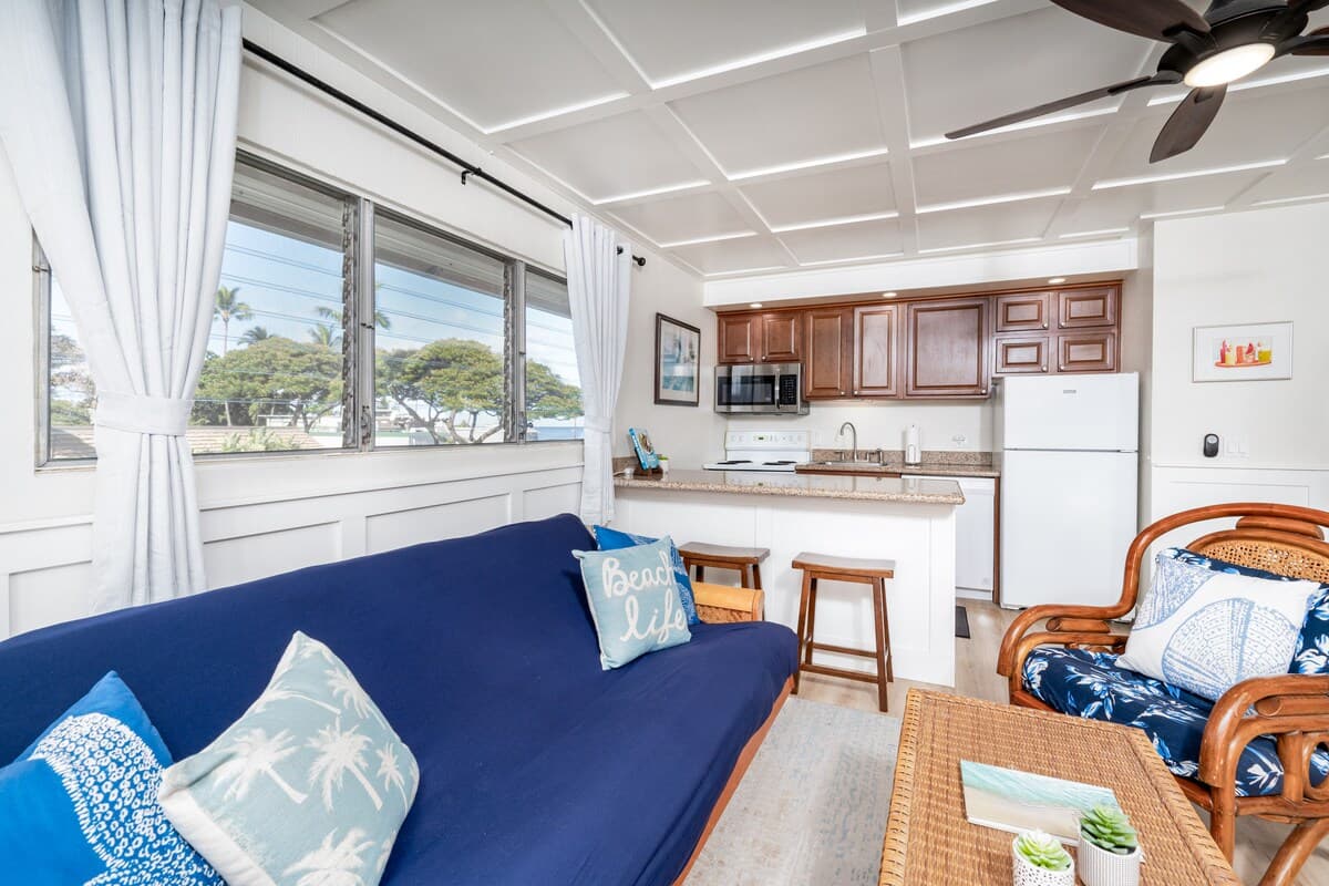 Condo in Kihei · ★4.83 · 1 bedroom · 2 beds · 1 bath - Photo 4