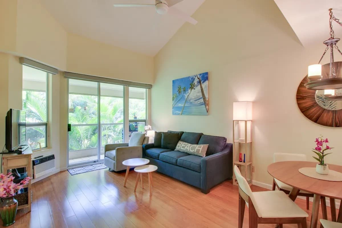 Condo in Kihei · ★4.8 · 1 bedroom · 2 beds · 1 private bath - Photo 3