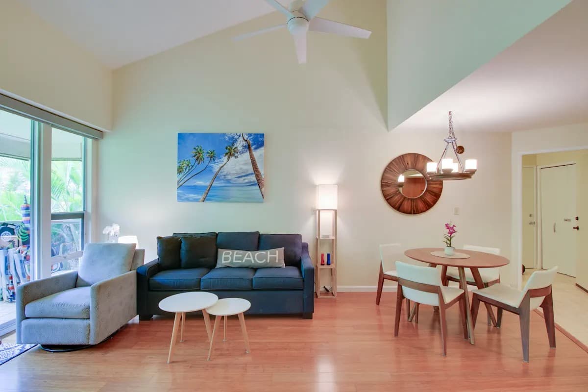 Condo in Kihei · ★4.8 · 1 bedroom · 2 beds · 1 private bath - Photo 4