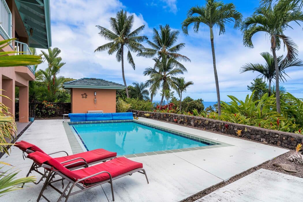 Home in Kailua-Kona · ★5.0 · 3 bedrooms · 4 beds · 2.5 baths - Photo 5
