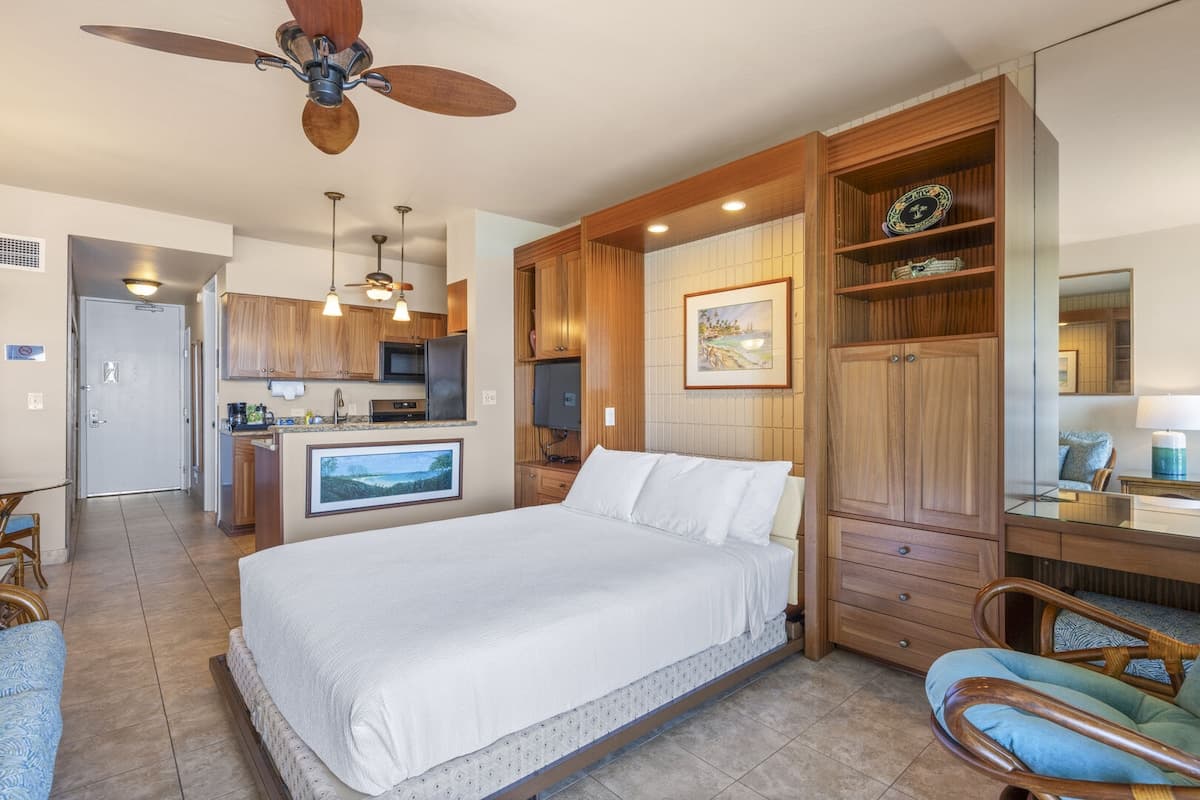 Lahaina Shores 621 – Relaxing Oceanfront Studio - Photo 4
