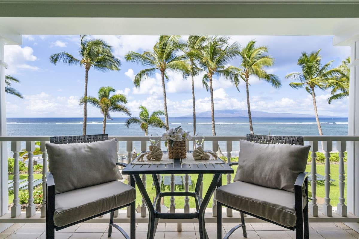Relaxing Oceanfront Studio at Lahaina Shores - Photo 1
