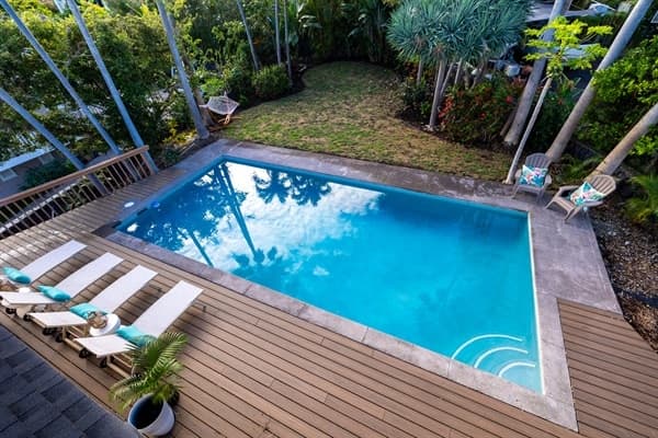 Home in Kailua-Kona · ★5.0 · 4 bedrooms · 13 beds · 3 private baths - Photo 2