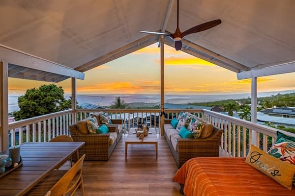 Home in Kailua-Kona · ★5.0 · 4 bedrooms · 13 beds · 3 private baths - Photo 1