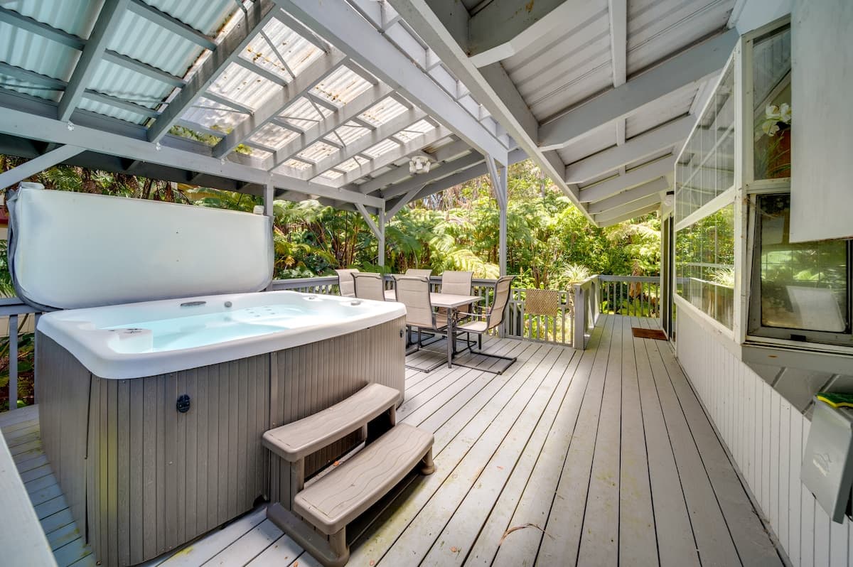 Home in Volcano · ★4.65 · 3 bedrooms · 4 beds · 2 baths - Photo 1