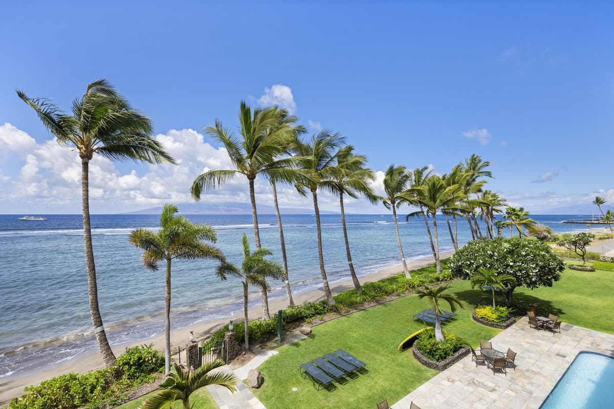 New Listing: Comfort & Beachfront Bliss - Photo 2