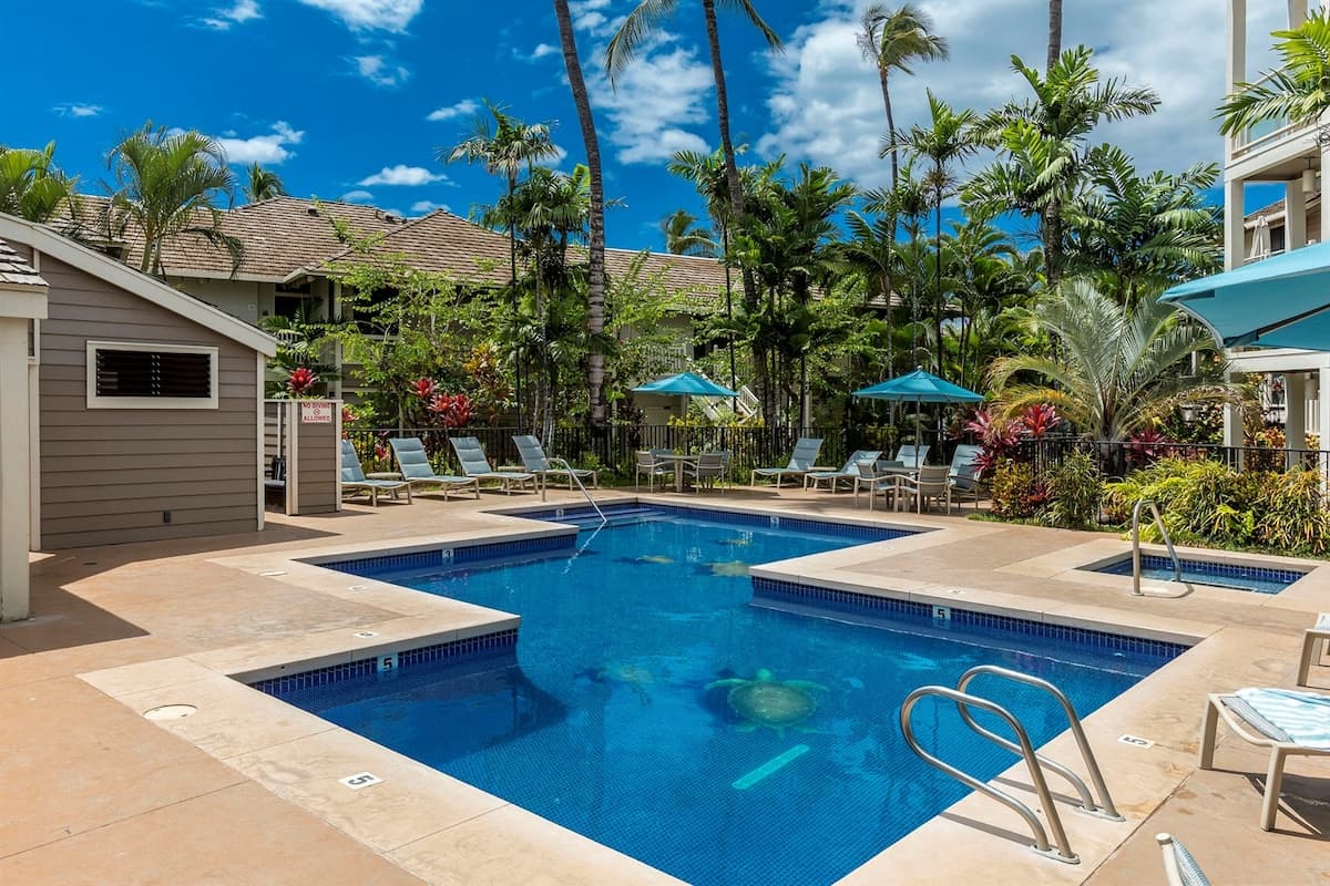 Condo in Wailea · ★4.75 · 2 bedrooms · 4 beds · 2 private baths - Photo 2