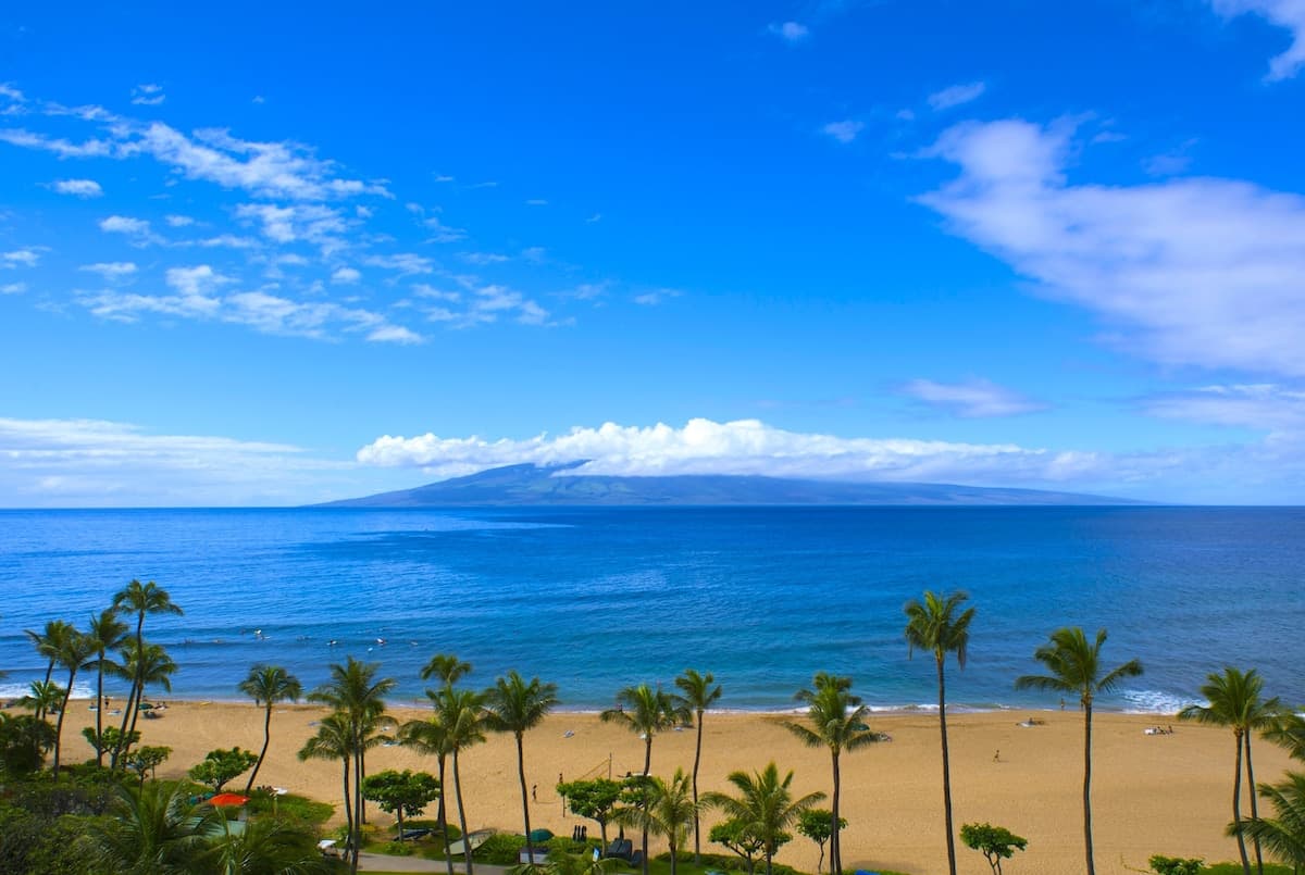 Condo in Lahaina · ★4.92 · 2 bedrooms · 4 beds · 2 baths - Photo 1