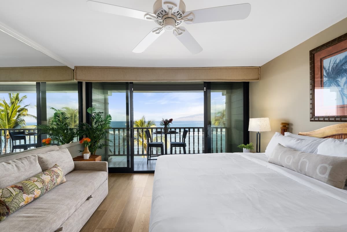 Condo in Lahaina · ★5.0 · 1 bedroom · 1 bed · 1 bath - Photo 3