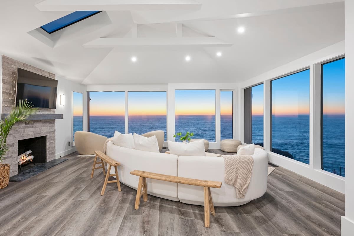 Point Estate Gated Oceanfront with Hot Tub - Photo 4