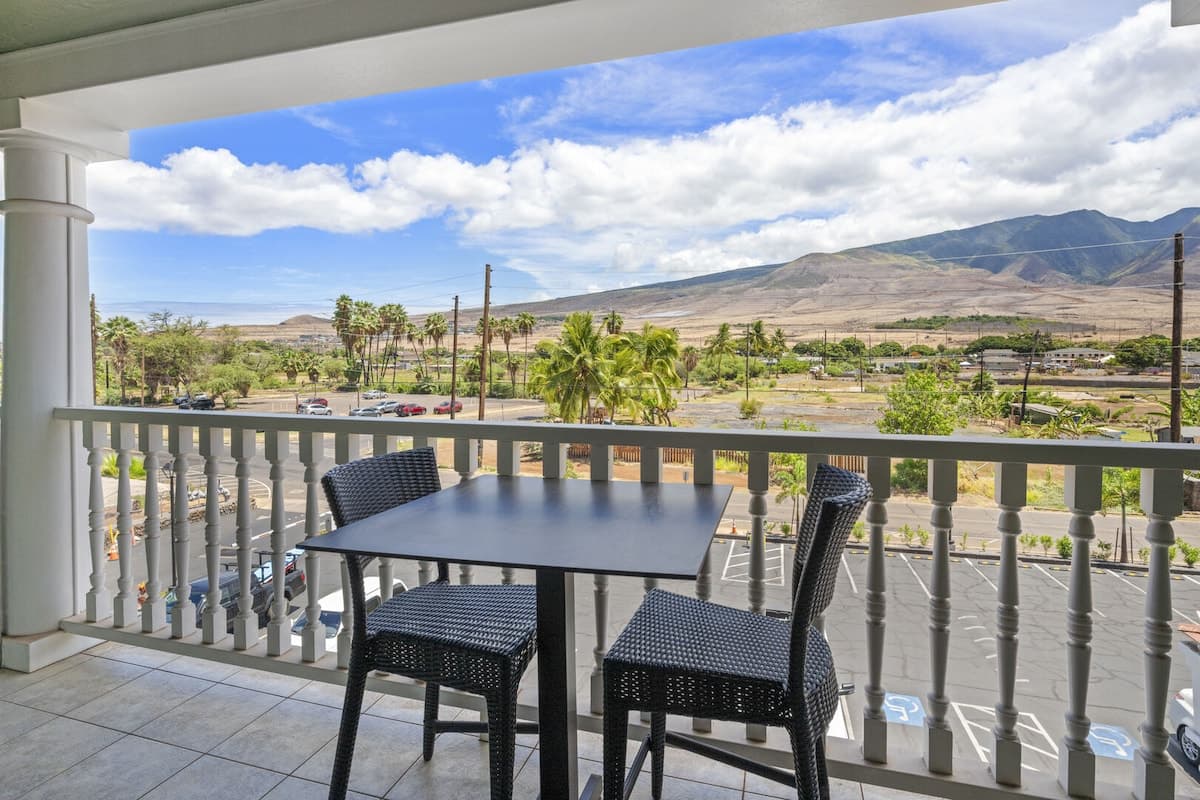 Relaxing Beachfront Studio Retreat – Lahaina Shore - Photo 2