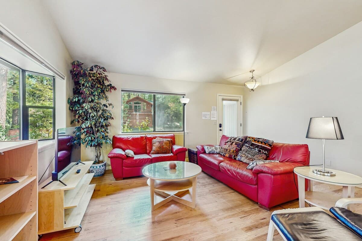 Cozy Tahoe Cabin with Pine Views & Fireplace - Photo 3
