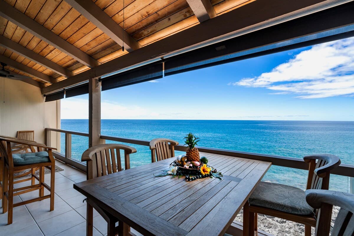 Condo in Kailua-Kona · ★4.78 · 2 bedrooms · 2 beds · 3 baths - Photo 5