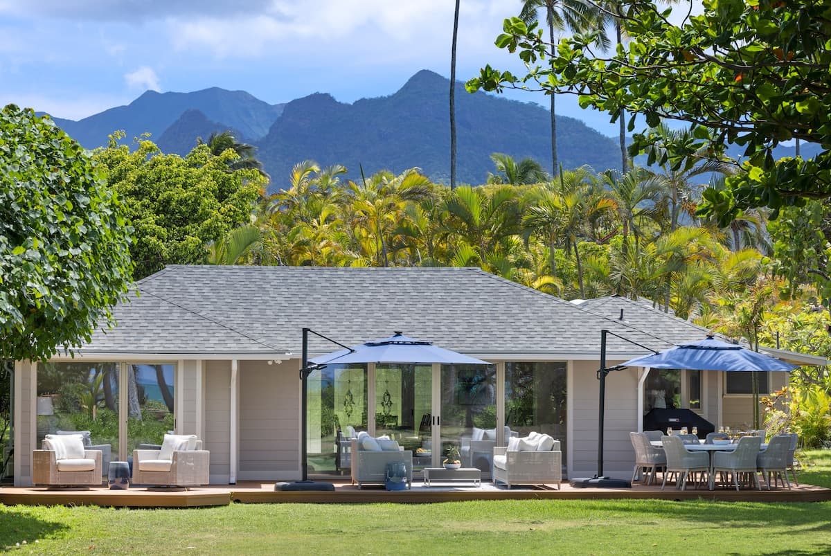 Home in Kailua · ★5.0 · 5 bedrooms · 6 beds · 3 private baths - Photo 3