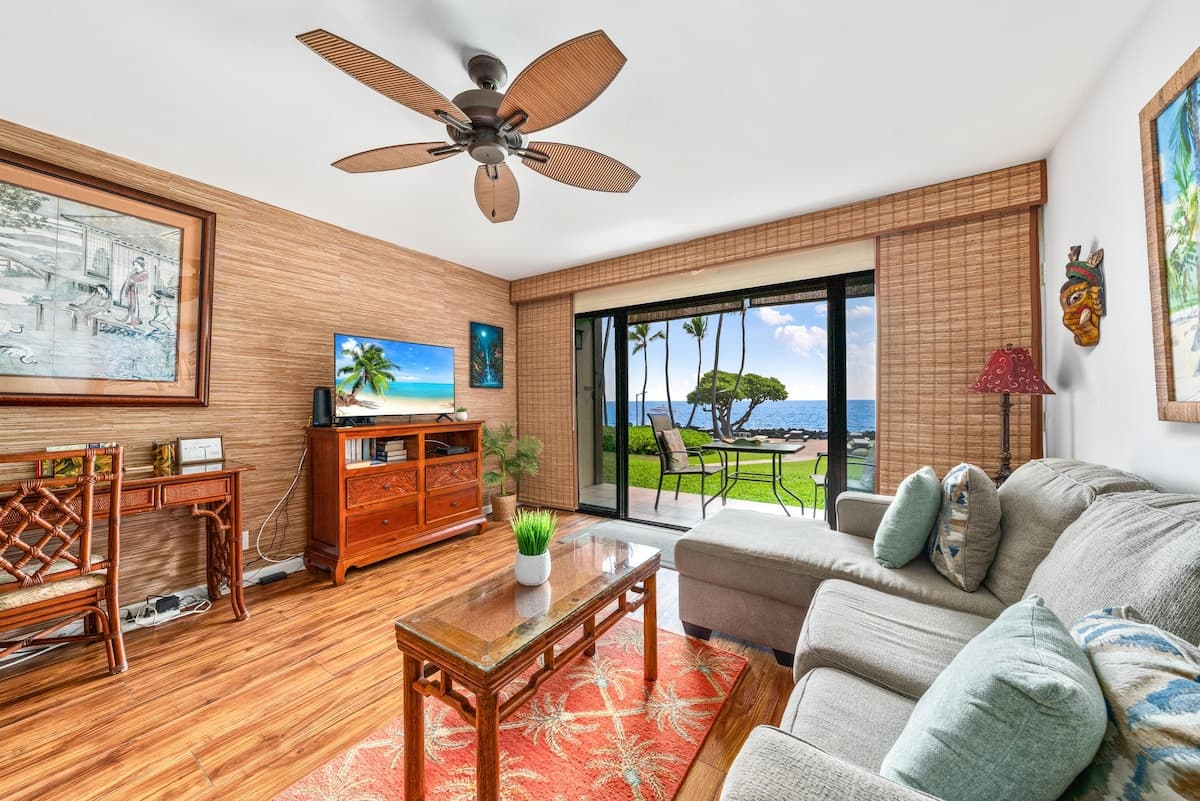 Condo in Kailua-Kona · ★4.67 · 1 bedroom · 1 bed · 1 bath - Photo 4