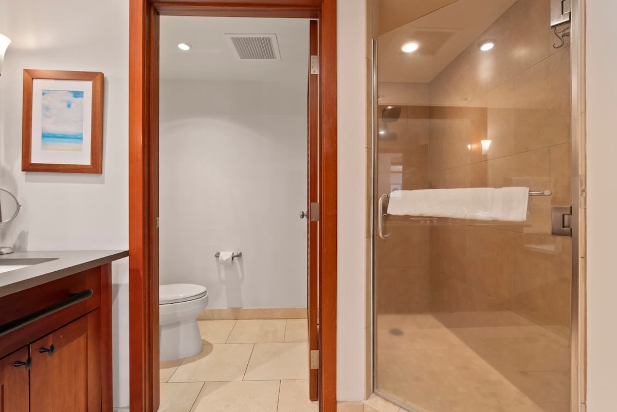 Condo in Kapolei · ★5.0 · 2 bedrooms · 4 beds · 2 private baths - Photo 2