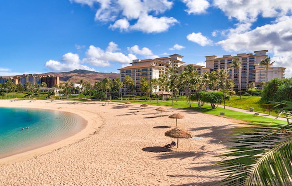 Home in Kapolei · ★5.0 · 3 bedrooms · 5 beds · 3 private baths - Photo 3
