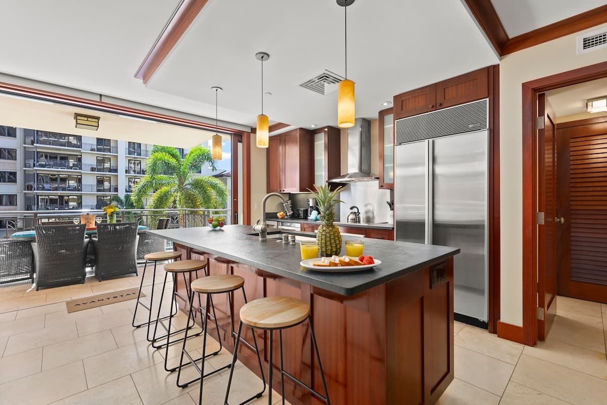 Home in Kapolei · ★5.0 · 3 bedrooms · 5 beds · 3 private baths - Photo 4