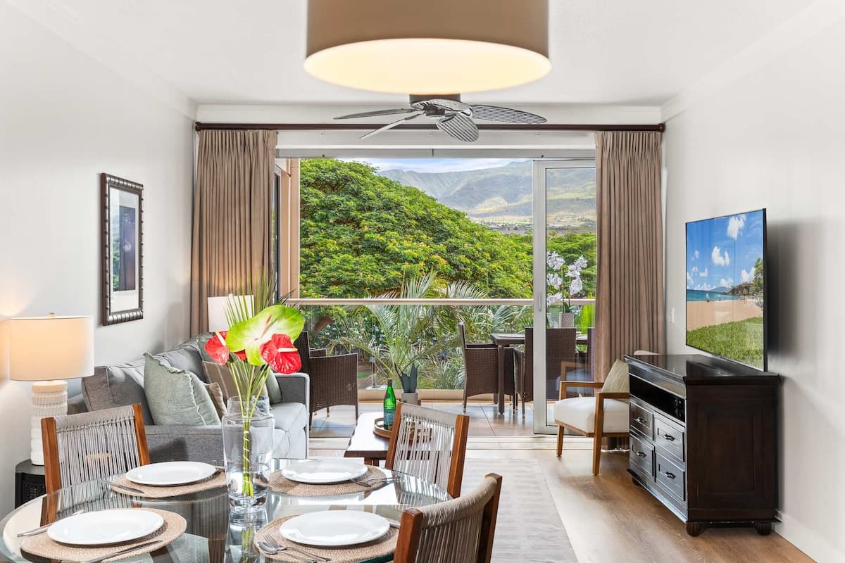 Maui Luxury Mountain-View Villa at Honua Kai - Photo 1