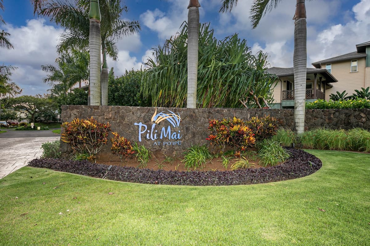 Condo in Koloa · ★4.76 · 3 bedrooms · 4 beds · 2.5 baths - Photo 4