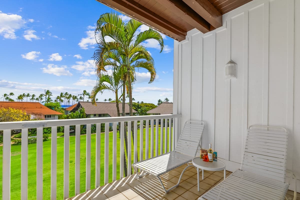 Condo in Koloa · ★4.73 · 1 bedroom · 2 beds · 1 bath - Photo 1