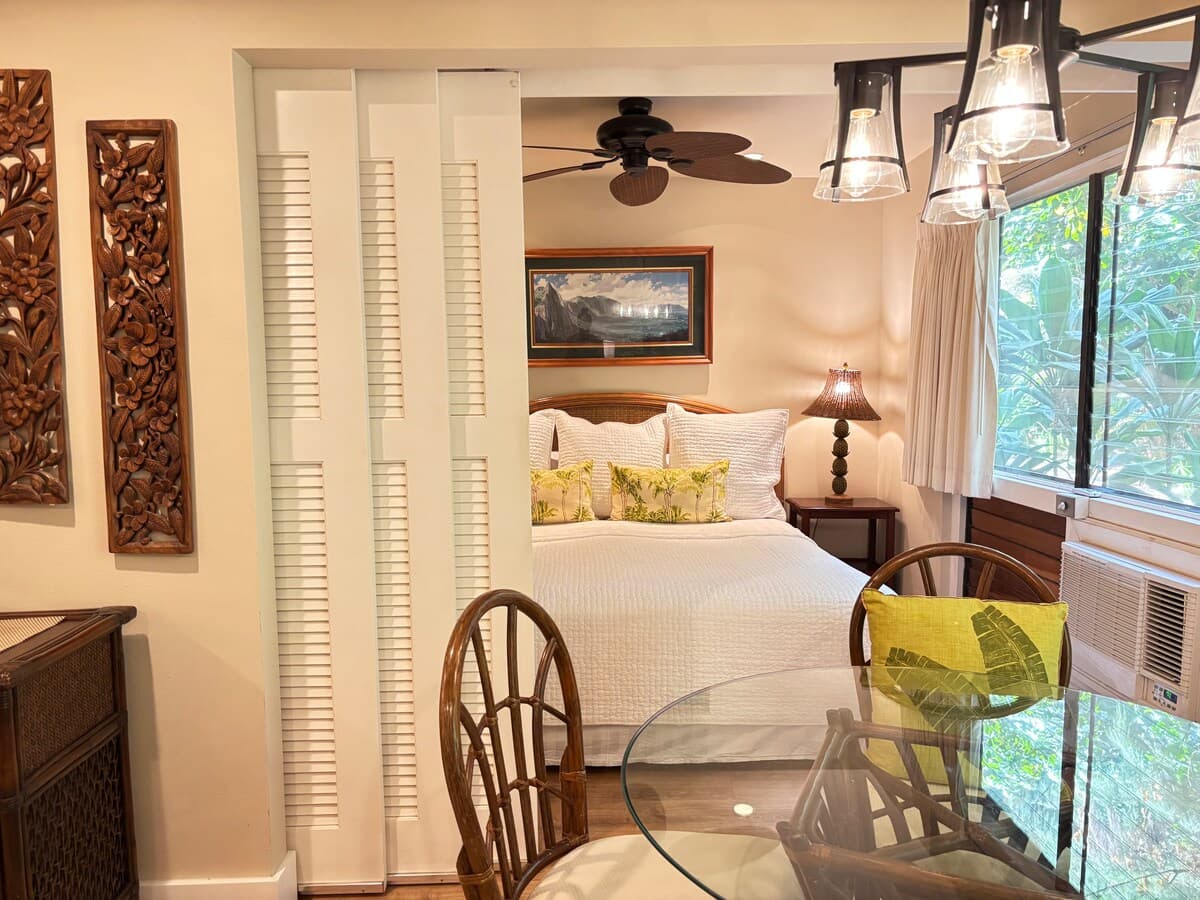 Condo in Wailuku · ★5.0 · 1 bedroom · 2 beds · 1 private bath - Photo 2