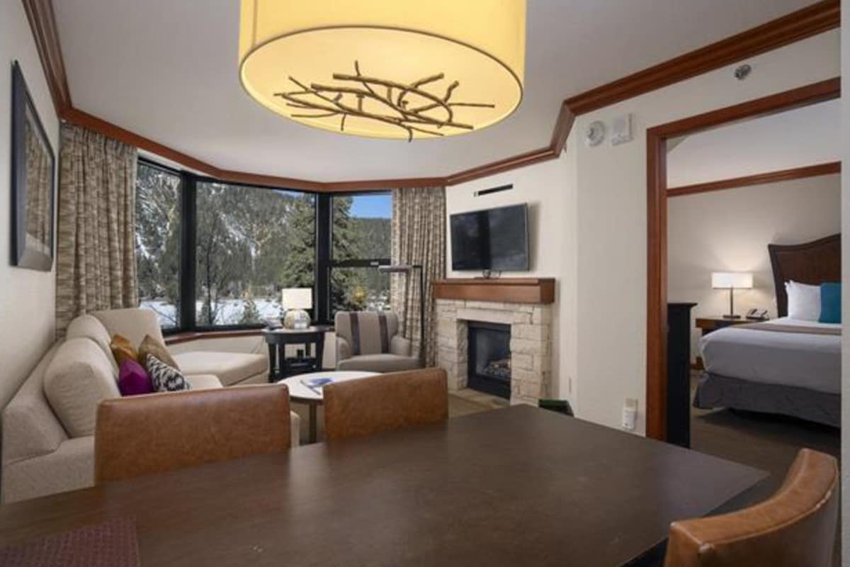 Ski-In/Ski-Out Palisades Condo with Pool & Spa - Photo 5