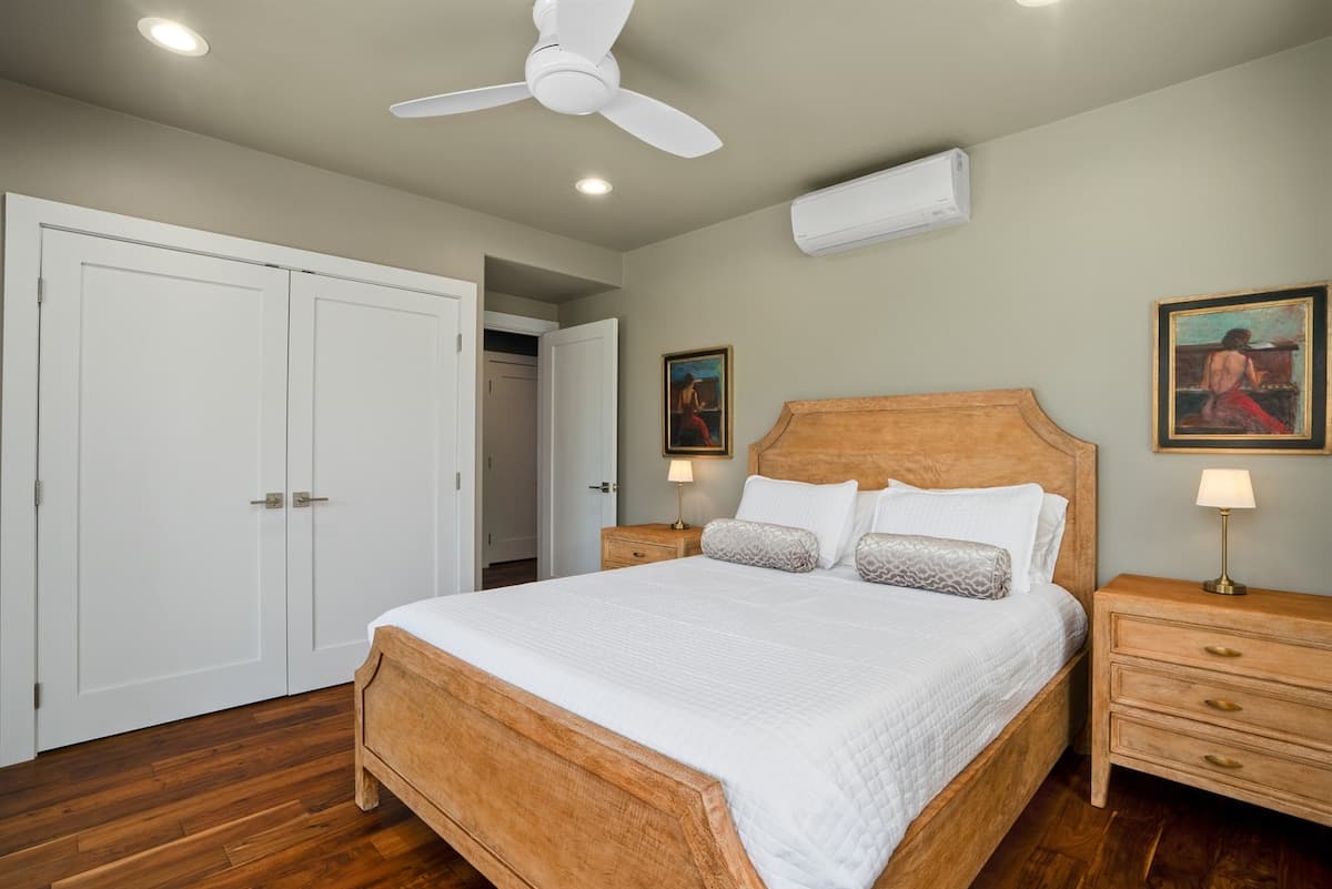 Home in Princeville · ★5.0 · 3 bedrooms · 5 beds · 2.5 private baths - Photo 2