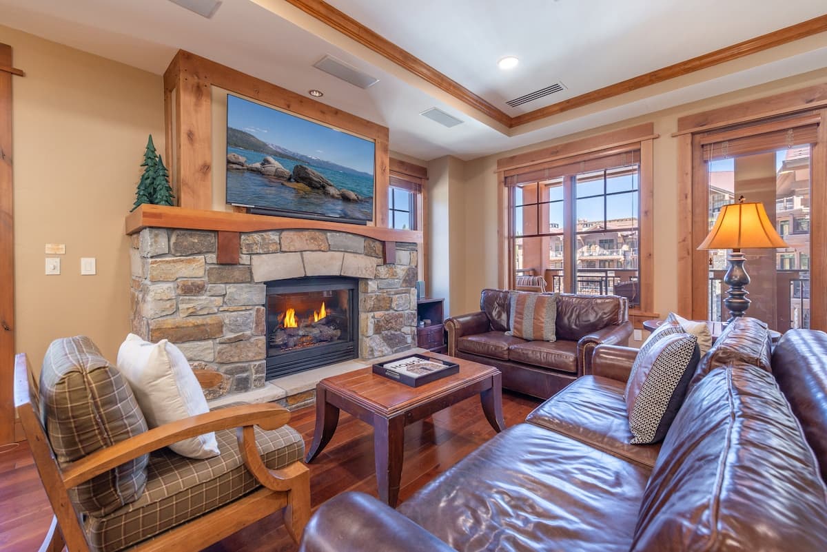 Top-Floor Luxury Condo, Village at Northstar - Photo 1
