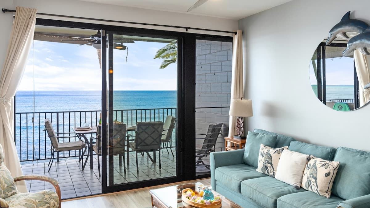 Stunning Oceanfront Sunsets for the entire family - Photo 2