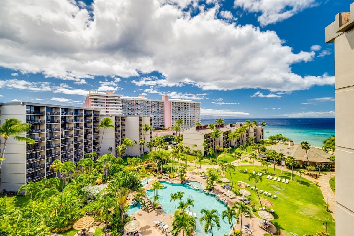Condo in Lahaina · ★4.97 · 2 bedrooms · 4 beds · 2 baths - Photo 3
