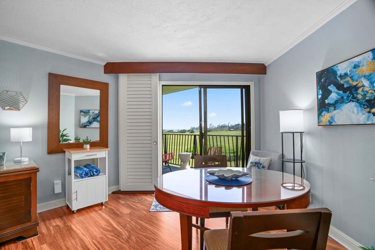 Condo in Lihue · ★4.25 · 1 bedroom · 1 bed · 1 bath - Photo 3