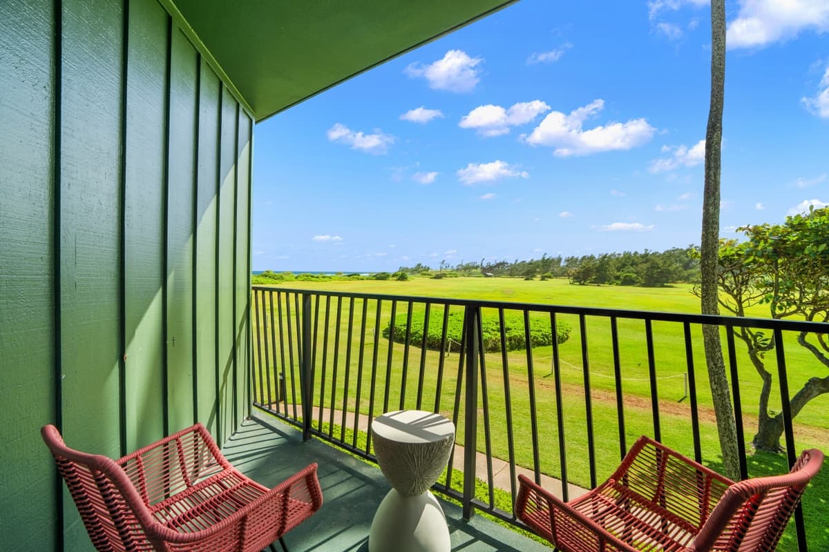 Condo in Lihue · ★4.25 · 1 bedroom · 1 bed · 1 bath - Photo 1