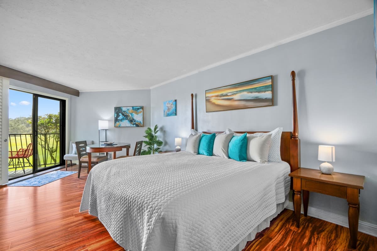 Condo in Lihue · ★4.25 · 1 bedroom · 1 bed · 1 bath - Photo 5