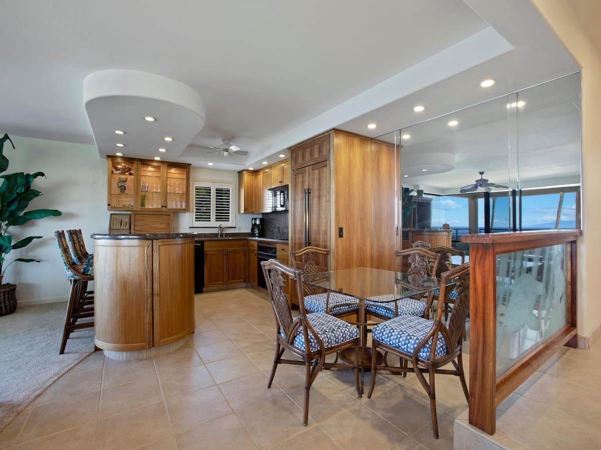 Condo in Wailea · ★4.5 · 2 bedrooms · 4 beds · 2 baths - Photo 3