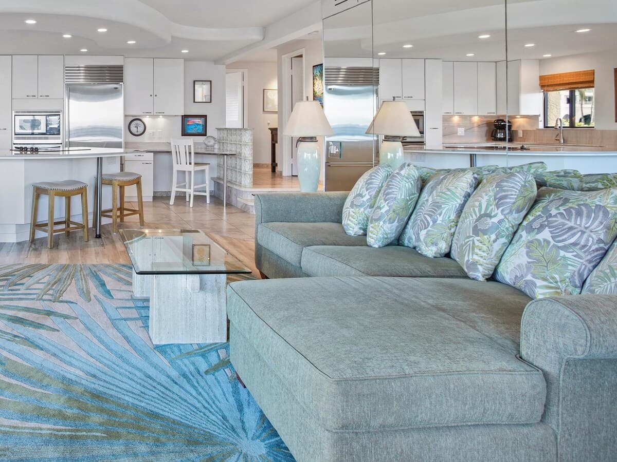 Condo in Wailea · ★5.0 · 2 bedrooms · 4 beds · 2 baths - Photo 3