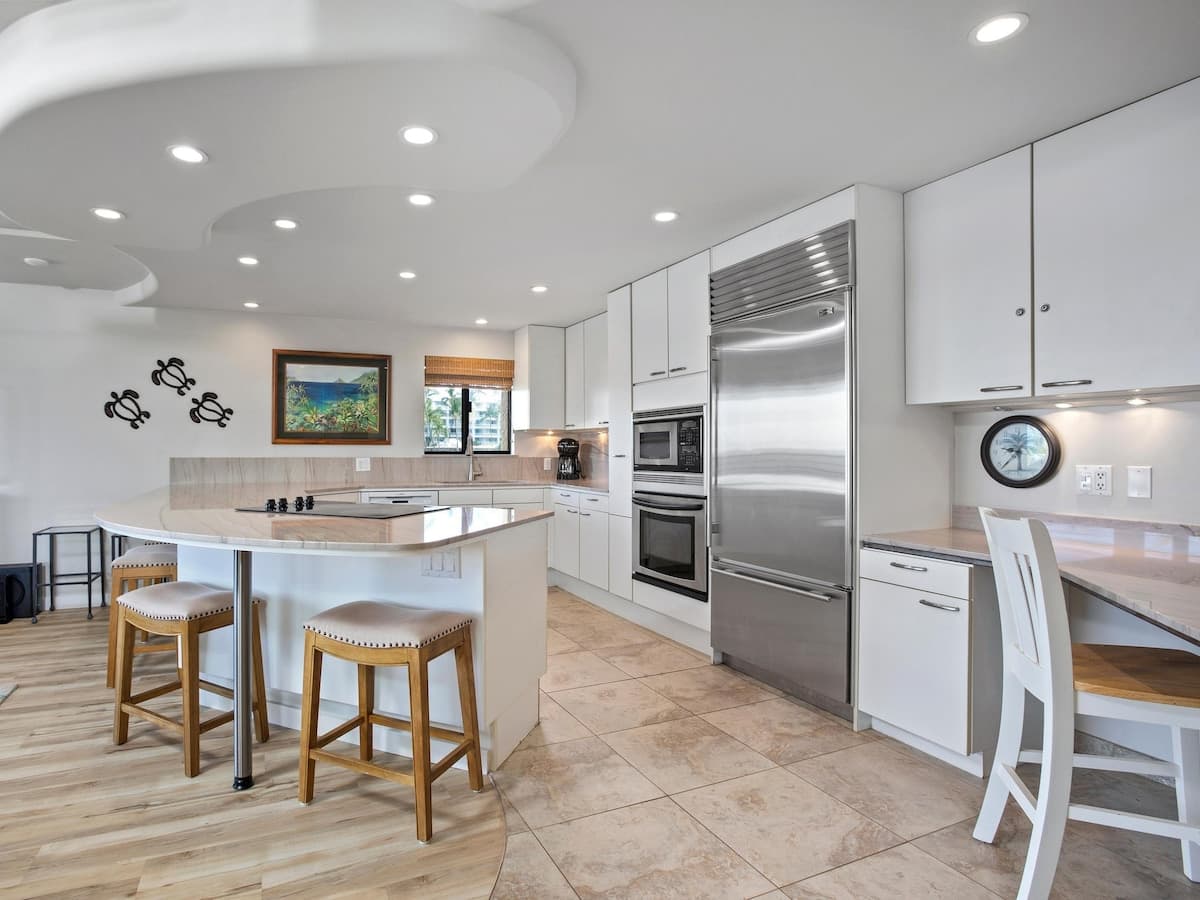Condo in Wailea · ★5.0 · 2 bedrooms · 4 beds · 2 baths - Photo 2