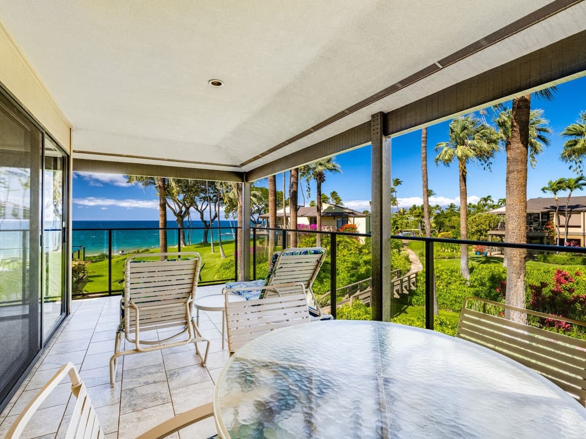 Condo in Wailea · ★5.0 · 1 bedroom · 2 beds · 1 bath - Photo 2