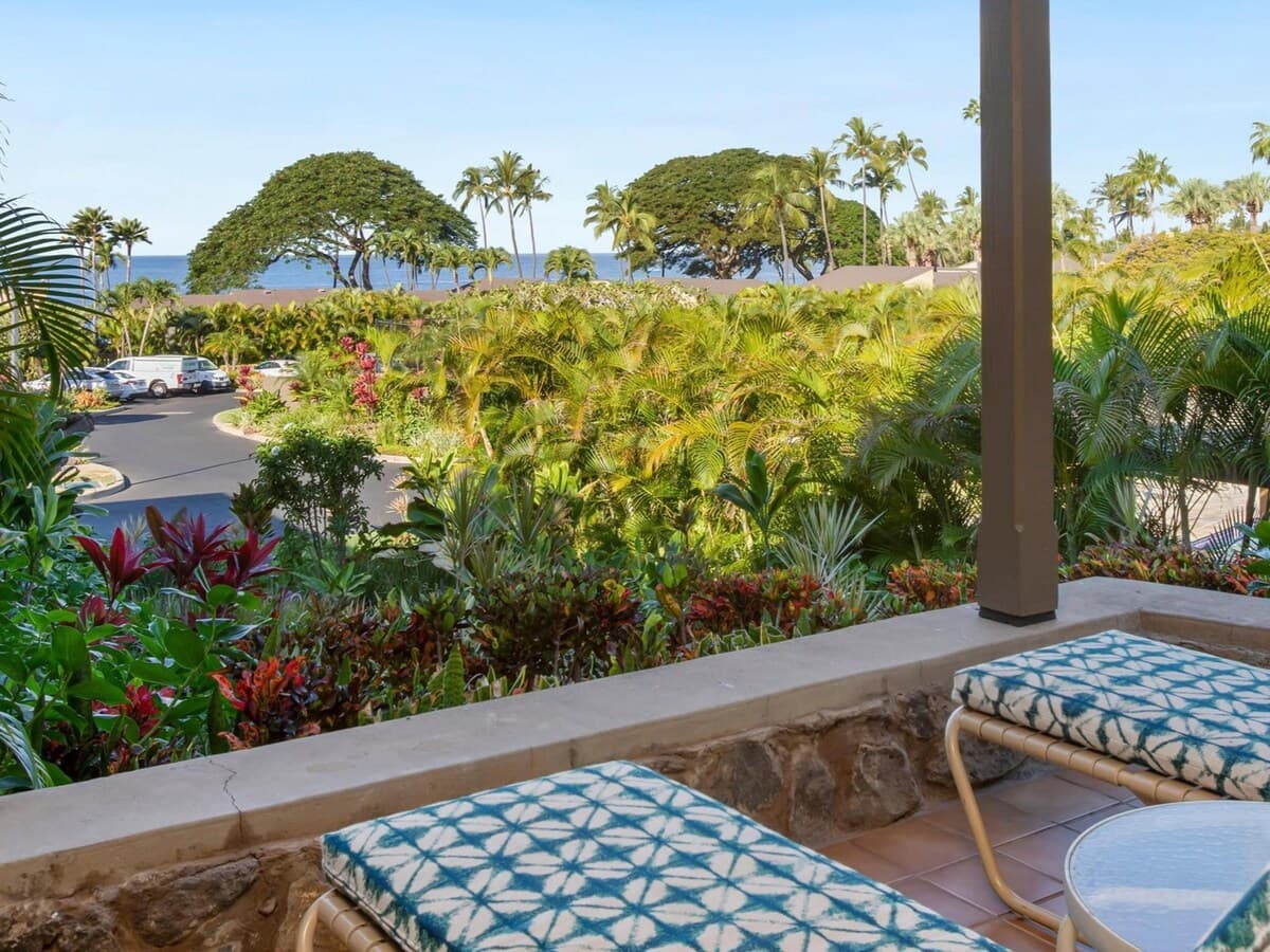 Condo in Wailea · ★5.0 · 2 bedrooms · 4 beds · 2 baths - Photo 4