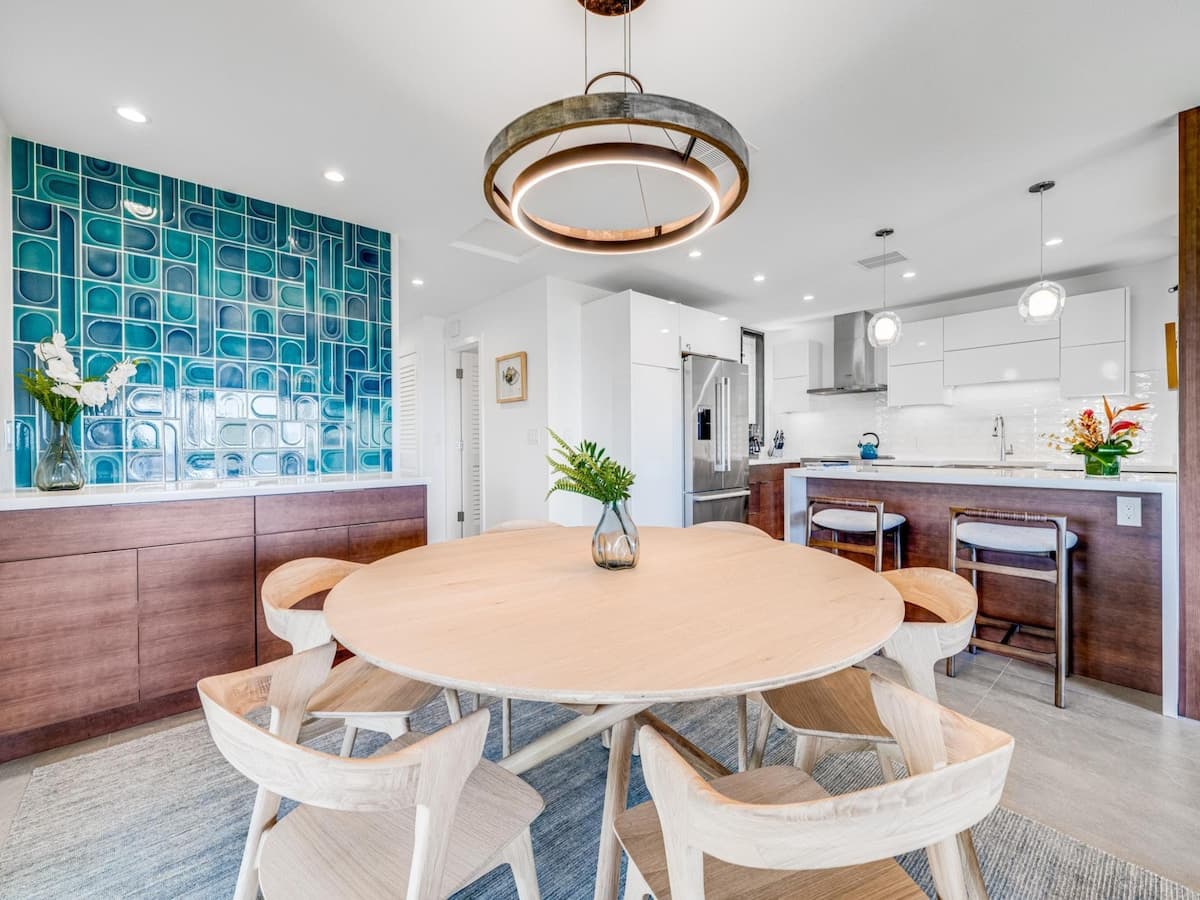 Condo in Wailea · ★5.0 · 2 bedrooms · 3 beds · 2 baths - Photo 3