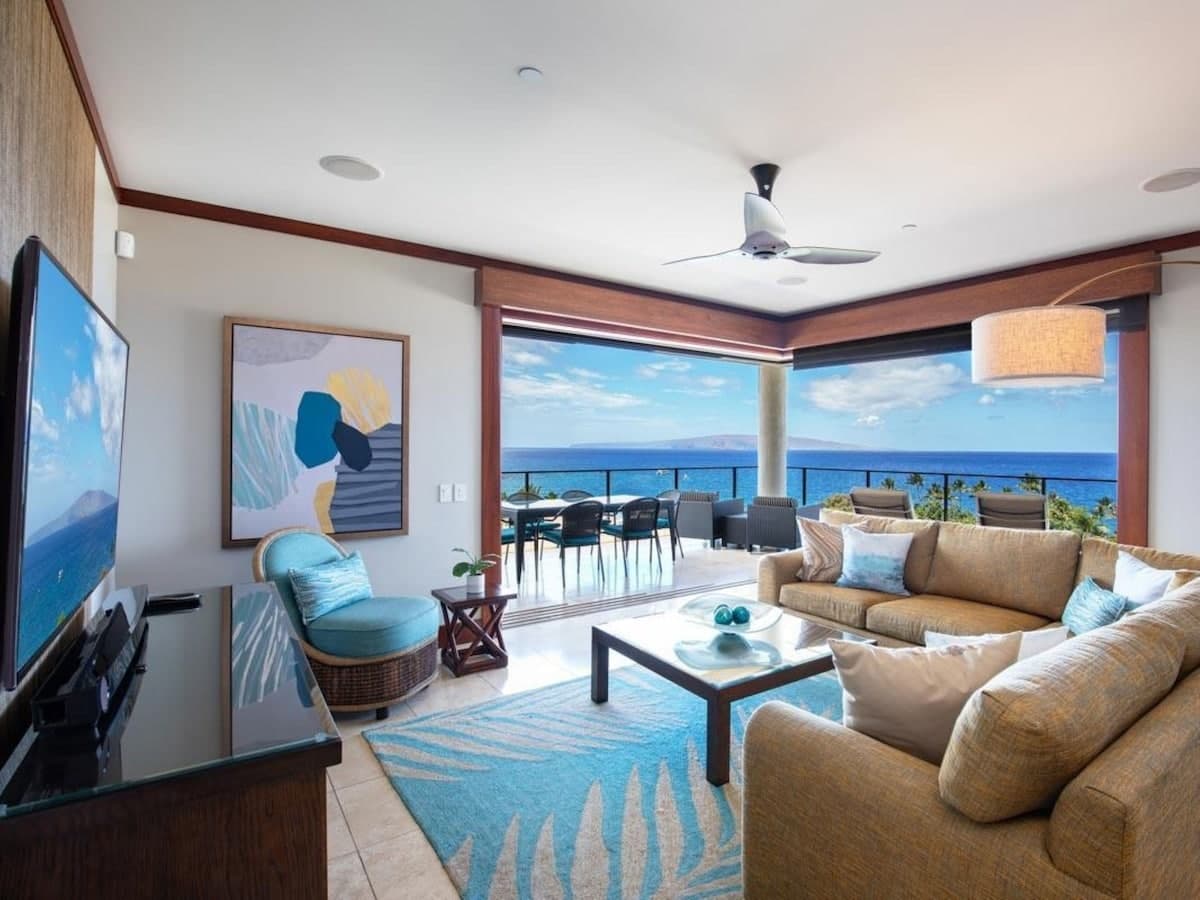 Condo in Kihei · ★5.0 · 3 bedrooms · 4 beds · 3 baths - Photo 1