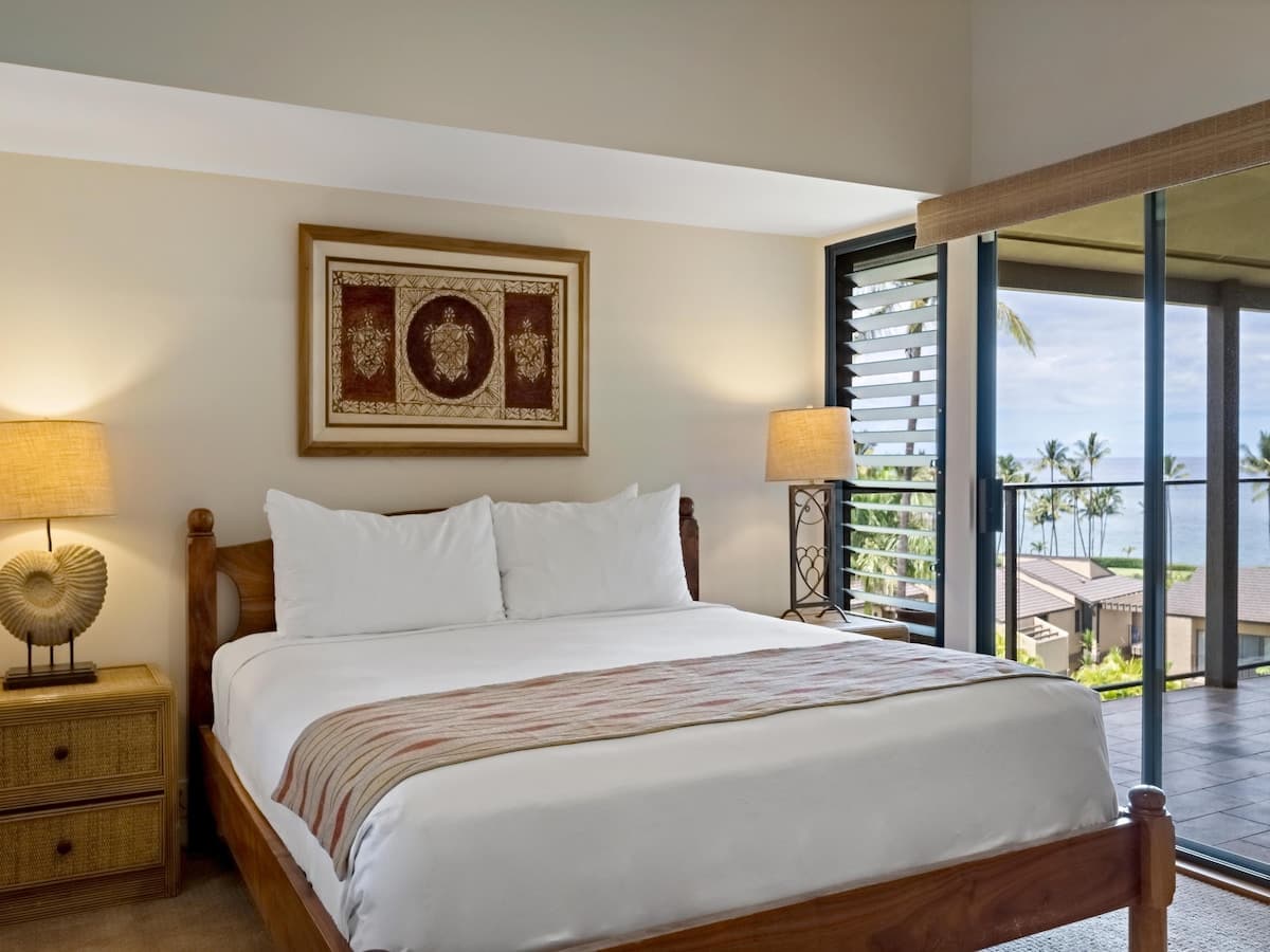 Condo in Wailea · ★5.0 · 1 bedroom · 2 beds · 2 baths - Photo 5