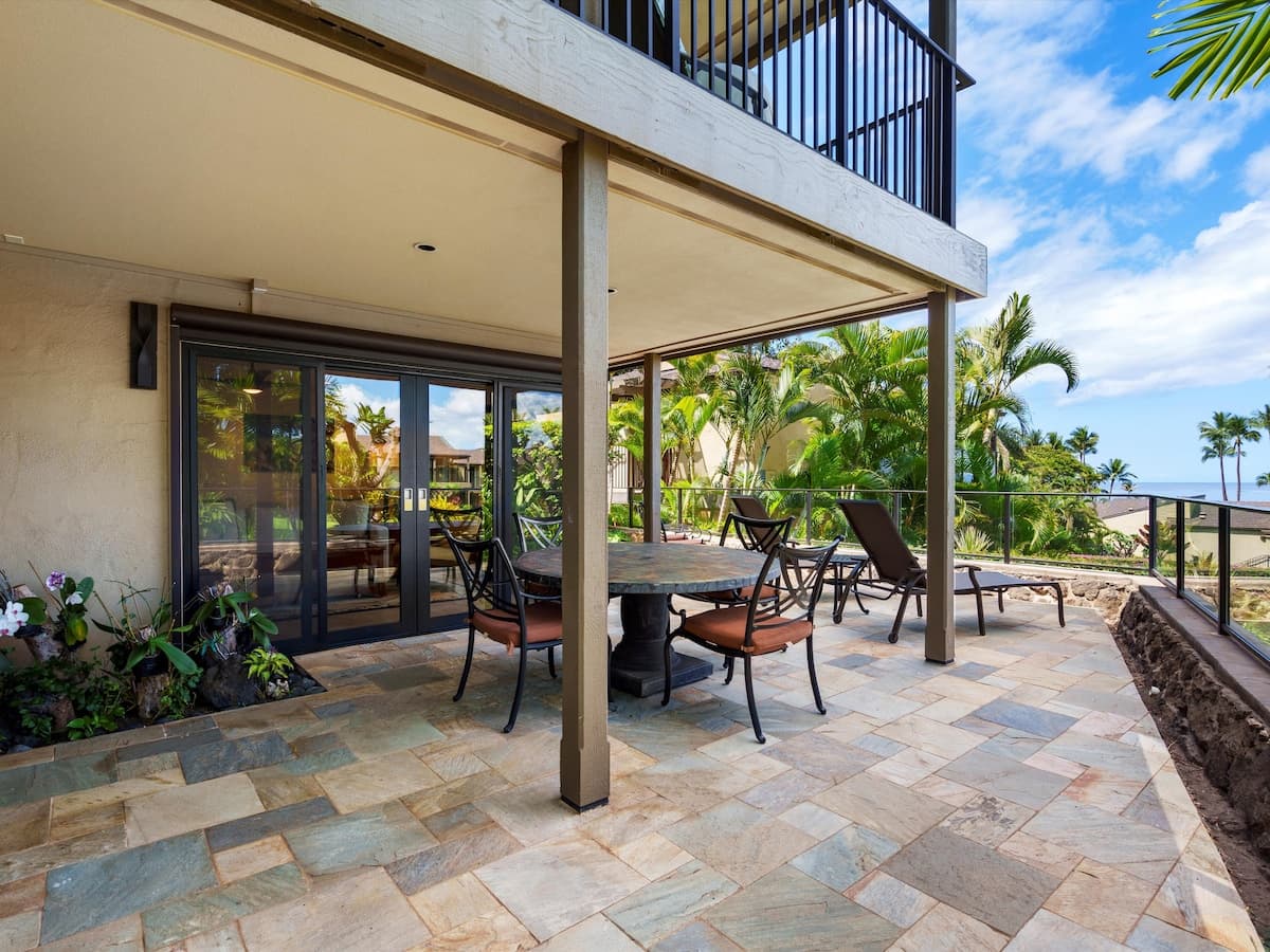 Condo in Wailea · ★5.0 · 1 bedroom · 2 beds · 2 baths - Photo 3