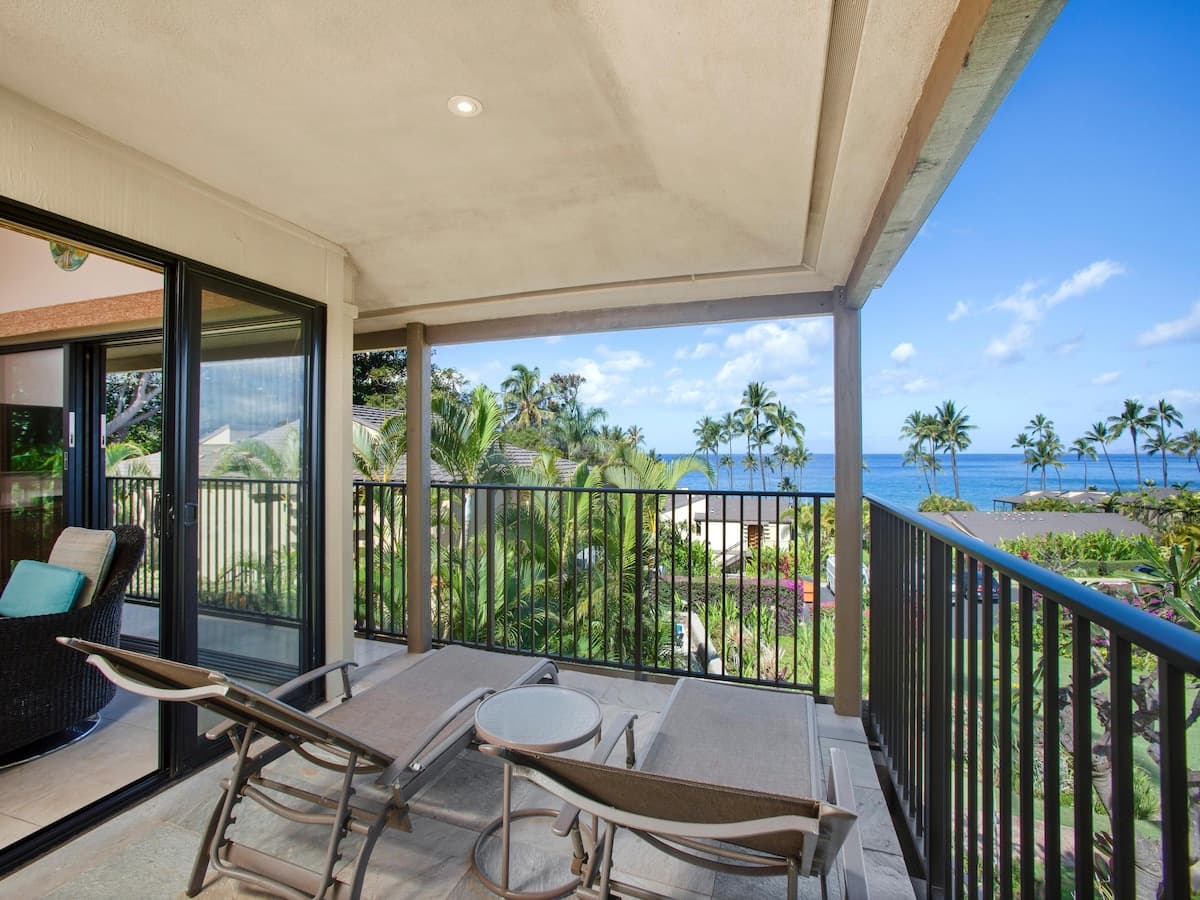 Condo in Wailea · ★5.0 · 1 bedroom · 2 beds · 2 baths - Photo 1