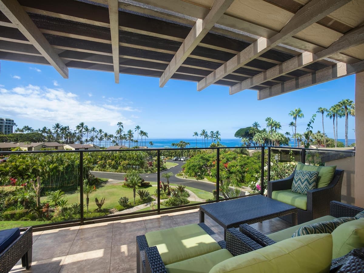 Condo in Wailea · ★5.0 · 3 bedrooms · 5 beds · 2 baths - Photo 1
