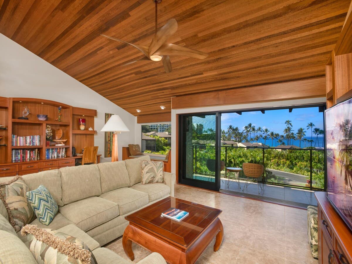 Condo in Wailea · ★5.0 · 3 bedrooms · 5 beds · 2 baths - Photo 2